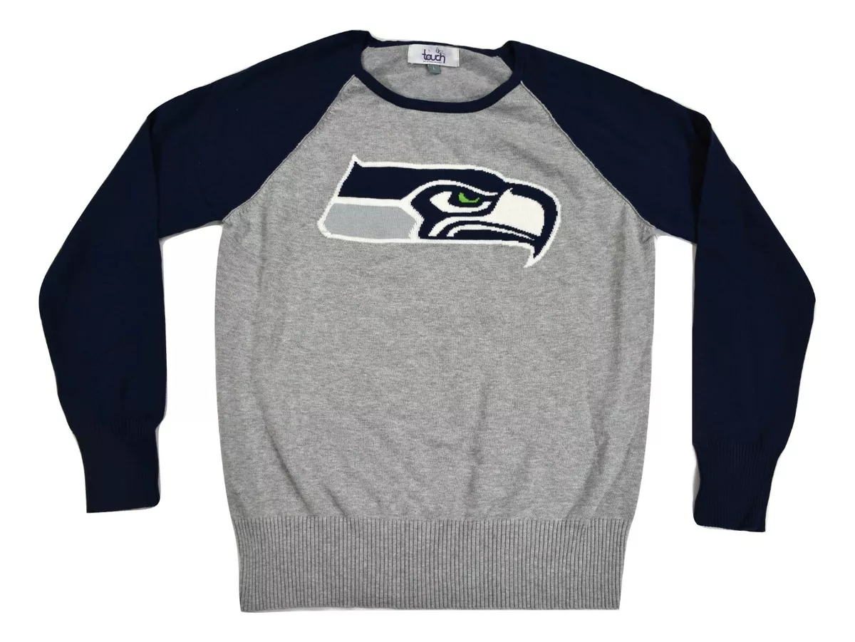 Alyssa milano patriots deals sweater