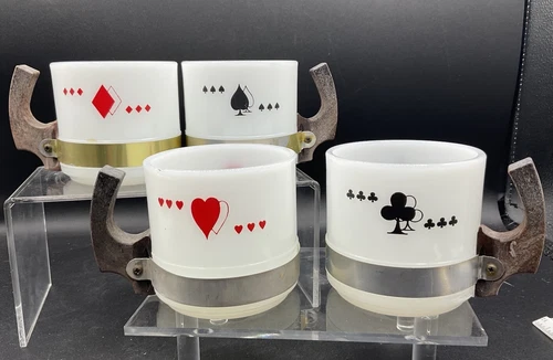 VINTAGE SIESTA WARE MILK GLASS MUGS WITH WOODEN HANDLES SET OF 4 CARDS
