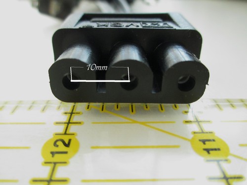 FOOT Control PEDAL w/ Power Cord ELNA 604E 614DE PRO-4D 704-DEX 624DSE 683 686 - Picture 2 of 4