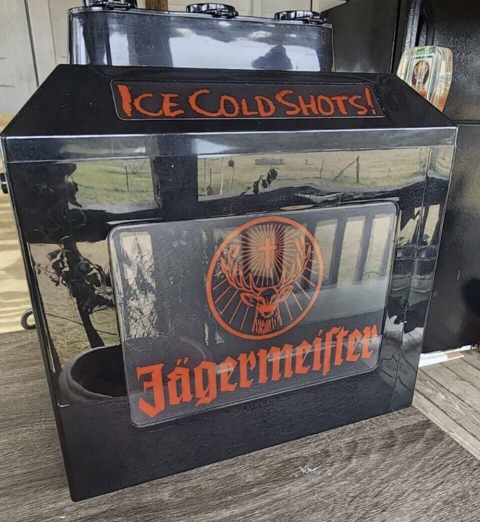w*n様 Jägermeister タップマシン 大型３本 Jägermeister Tap Machine - 3 Bottle – Man Cave Geek