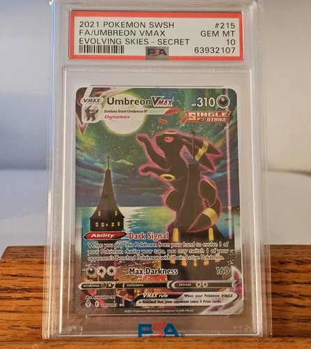 Umbreon VMAX (Alternate Art Secret) 215/203 SWSH07: Evolving Skies Holo PSA 10
