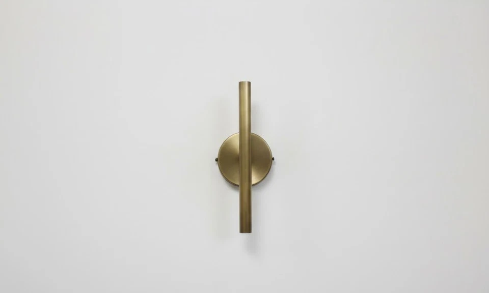 Vertical Modern Brass Candle Sconce: Elegant Wall Lighting - Image 2 of 3
