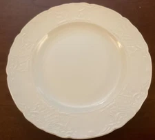 4 Vtg Johnson Brothers RICHMOND White 8" Salad Plates Embossed Rim England EC!