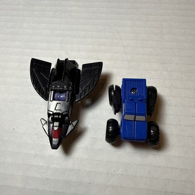 Lot of 2 mini figures Transformers Air Strike Road Patrol Micromaster