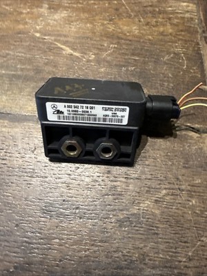 Original MB R170  SLK Drehratensensor A0025427218.  Q01 Sensor (117)