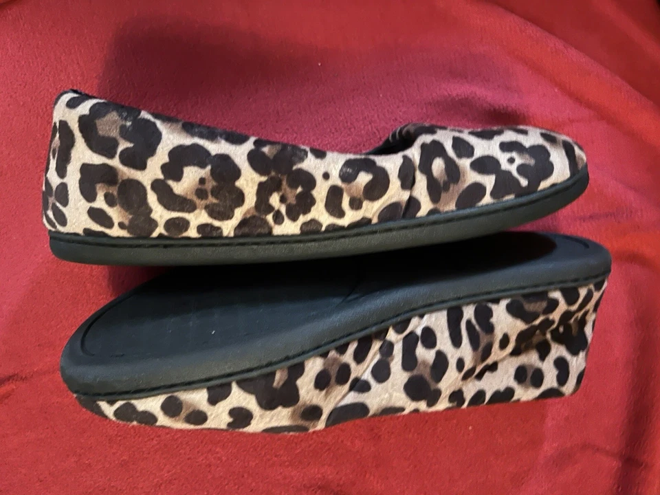 Zapatillas Dearfoams para mujer 7-8 Rachel terciopelo cerrado espalda mocasín confort Foto 3 de 4