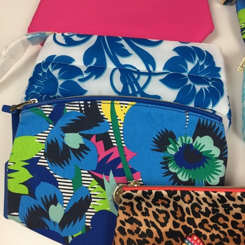Estee Lauder, Lily Pulitzer per Estee Lauder, borse da viaggio cosmetiche Lancôme (9) - Foto 7 di 7