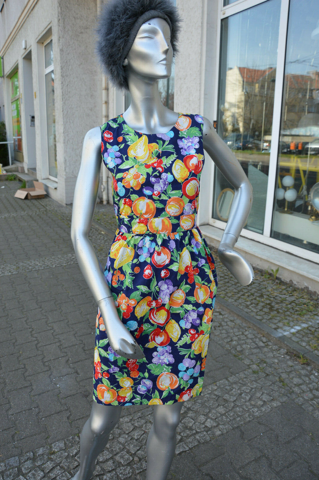 Bild 1 von 9
