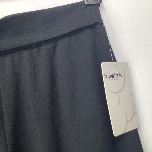 NWT Full Circle Pants Capri Black Size Medium Wide Leg Woman's Elastic Waist - Picture 6 of 6