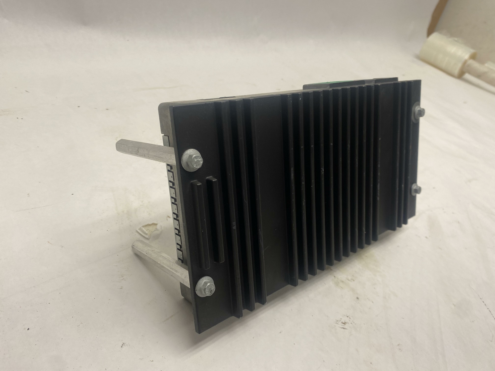 2006-2011 ASTON MARTIN V8 VANTAGE AUDIO RADIO SOUND AMP AMPLIFIER MODULE OEM