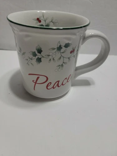 Pfaltzgraff Winterberry Coffee Mug - Thumbnail 2