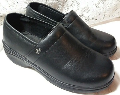 rockport slip resistant women's