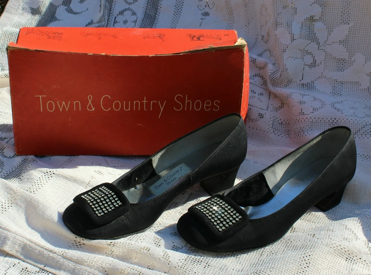 Womens black dress hotsell shoes with rhinestones