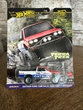 DATSUN KING CAB BAJA CUSTOM PICKUP #720 WHITE DIECAST MODEL BY HOT WHEELS HRV71