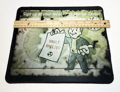 Fallout 4 Loot Crate EXCLUSIVE Vault-Boy Mouse Pad/Gaming Mat Bethesda