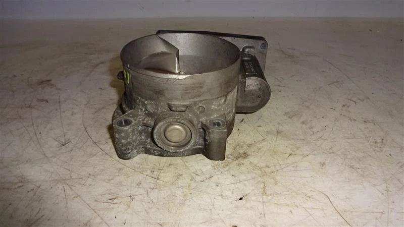 CUERPO DEL ACELERADOR 5,3 L SE ADAPTA A 05 ENVIADO/ENVIADO XL 628371 Foto 3 de 4