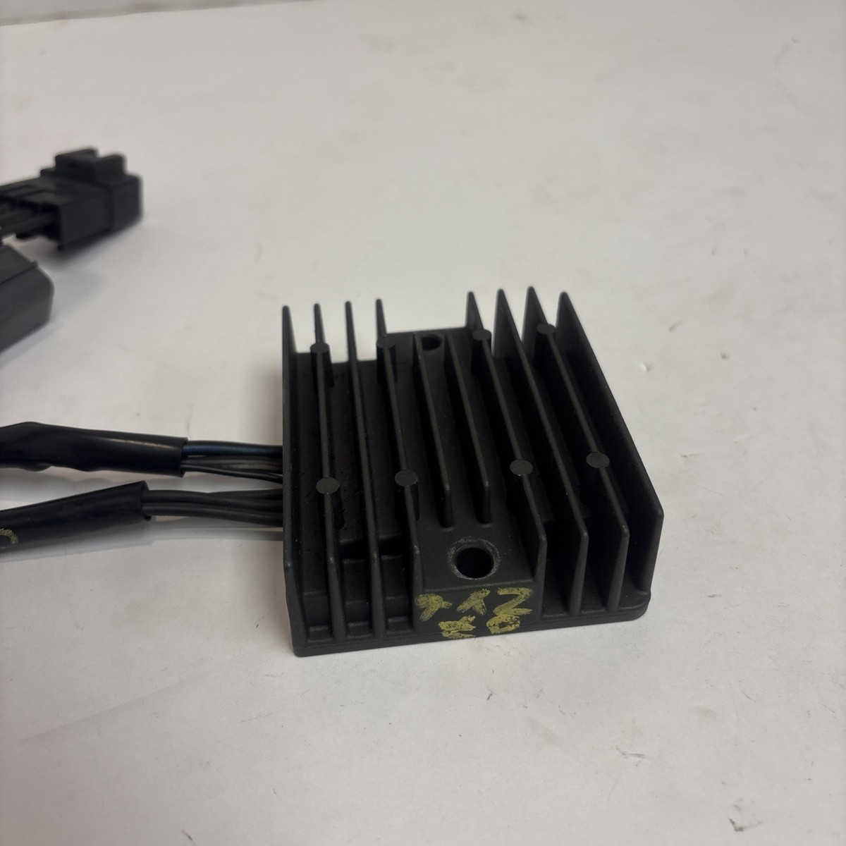 takasiyamato8　電源部6個 FH016AA OEM Kawasaki Voltage Regulator Rectifier 07-08 ZX6R ZX6