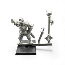 Captain with Great Weapon Warhammer Empire Hero Metal 6th Edition 2000