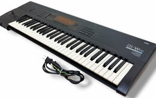 KORG 01/WFD Synth Keyboard Power Tested w / P...