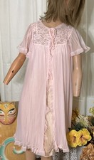 Vintage Evette Lingerie Accordion Pleats Pink Double Chiffon Nylon Robe w/ Box M