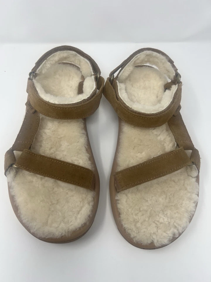 Sandalias Teva Hurricane Shearling en gamuza marrón pecana Foto 2 de 4