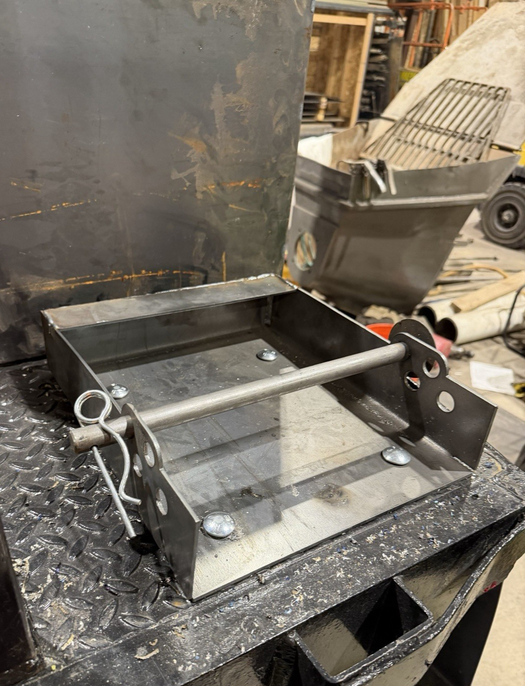 Jumping Jack Compactor Universal Truck Mount 12" -14" Base
