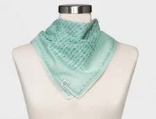 Universal Thread Women's Printed Bandana Scarf Do Good Together Floral Green New