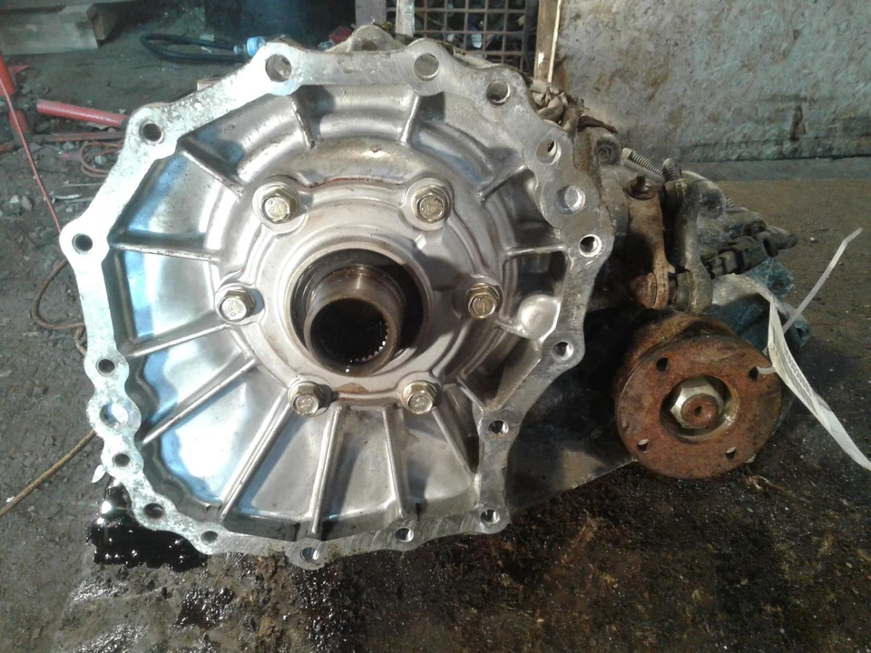 Used Transfer Case Assembly fits: 1998 Infiniti Infiniti qx4 Grade A Foto 2 de 4