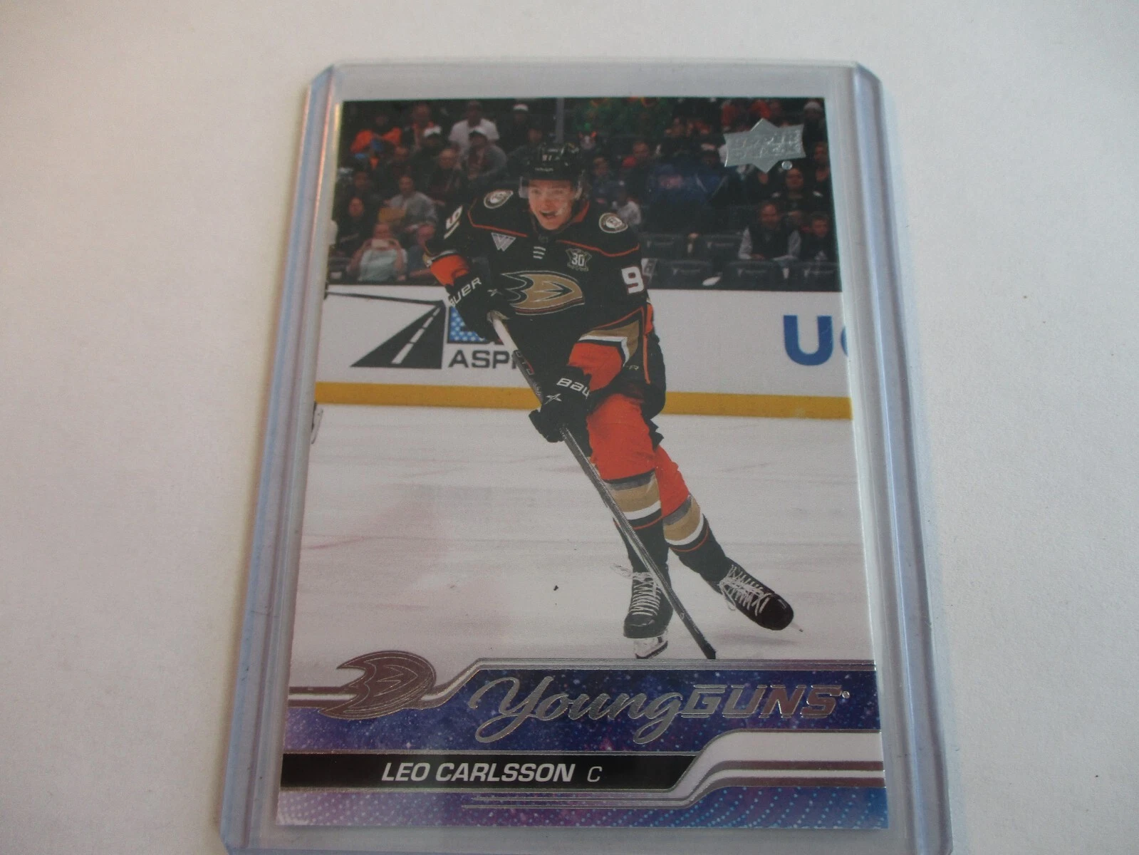 Leo Carlsson trading card