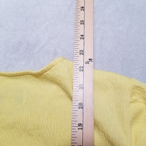 Norm Thompson Womens Small Top Yellow Textured Short Sleeve Round Neck - Picture 5 of 6