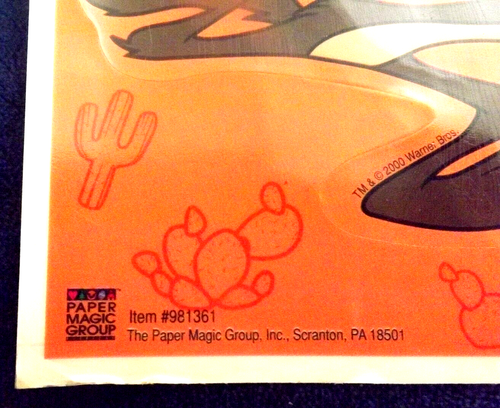 LOONEY TUNES ROAD RUNNER AND COYOTE 2000 COLOR SE ADHIERE HOJA SELLO POSTAL SIN USAR - Imagen 5 de 7