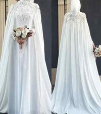 White Muslim Wedding Dress Caped Florals Lace Castle Bridal Gowns Long Sleeve
