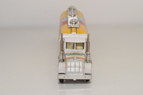 A57 1:60 ?? GUILOY KENWORTH TRUCK WITH TRAILER TANKER ESSO EXCELLENT CONDITION - Picture 3 of 7