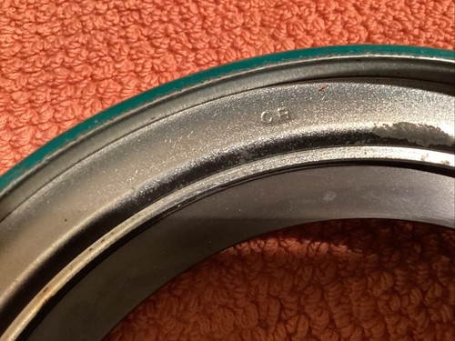 CR43860 WHEEL SEALS One New - Picture 6 of 6