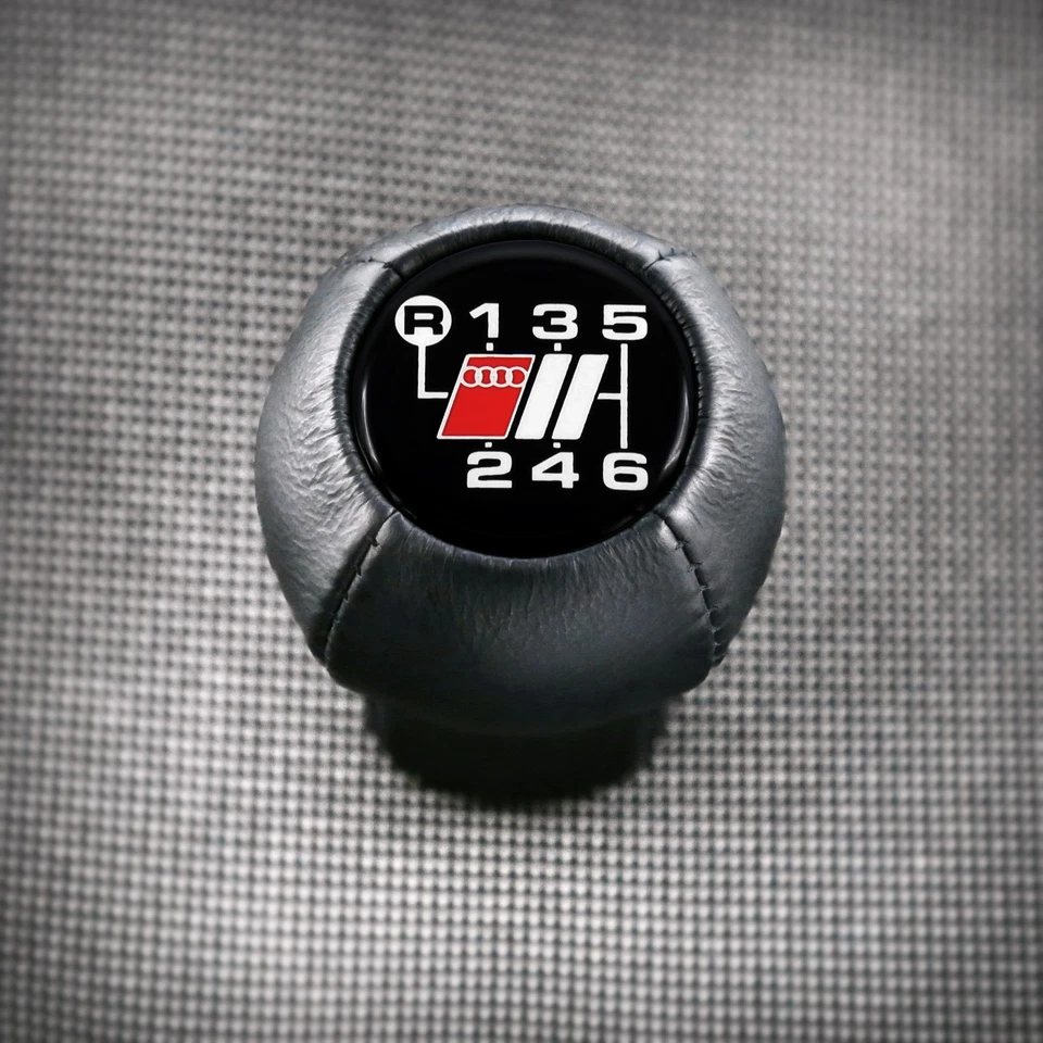 AUDI S SPORT 6 VELOCIDADES PALANCA DE CAMBIOS S2 RS2 A3 8L A6 S6 C5 A4 S4 B5 A8 D2 B2 V8 Foto 2 de 4