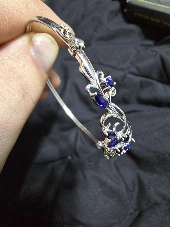 Pulsera de plata de ley 925 con zafiro azul tiene cierre fácil de poner/apagar Foto 3 de 4
