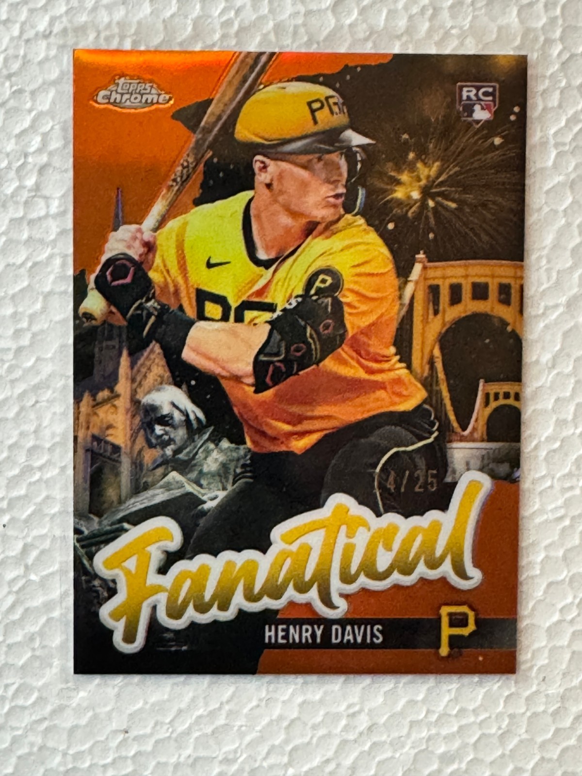 2024 Topps Chrome - Fanatical Henry Davis #FAN-10 Orange Refractor /25 (RC)