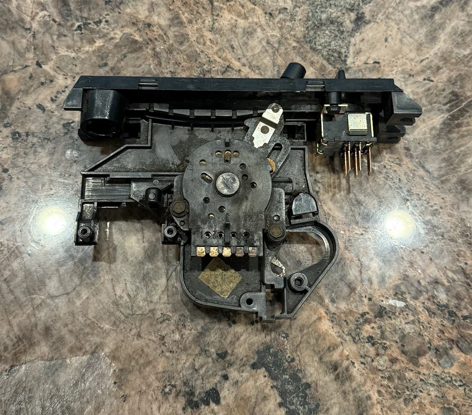 1990-1992 CAMARO A/C & Heater HVAC Climate Control Assembly GM OEM 90-92 - Image 3 of 4