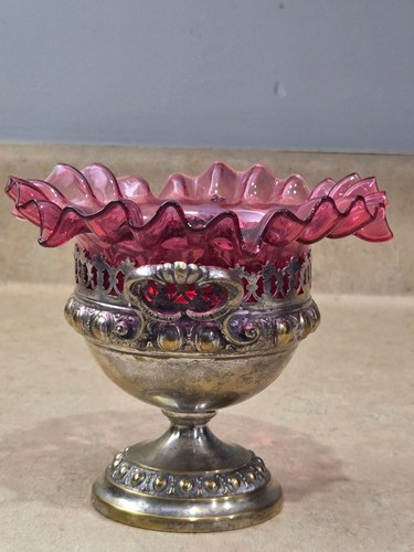 Victorian SilverPlate w CRANBERRY THUMBPRINT SUGAR GLASS INSERT FLUTED EDGE 6x5 - Picture 2 of 12