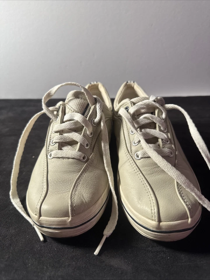 Tenis con cordones KEDS de cuero superior de guijarro para mujer 6 EX usados una sola vez sin uso Foto 2 de 4