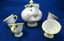 Disney Store Vintage 1994 BEAUTY AND THE BEAST Toy Mrs.Potts China Tea Set