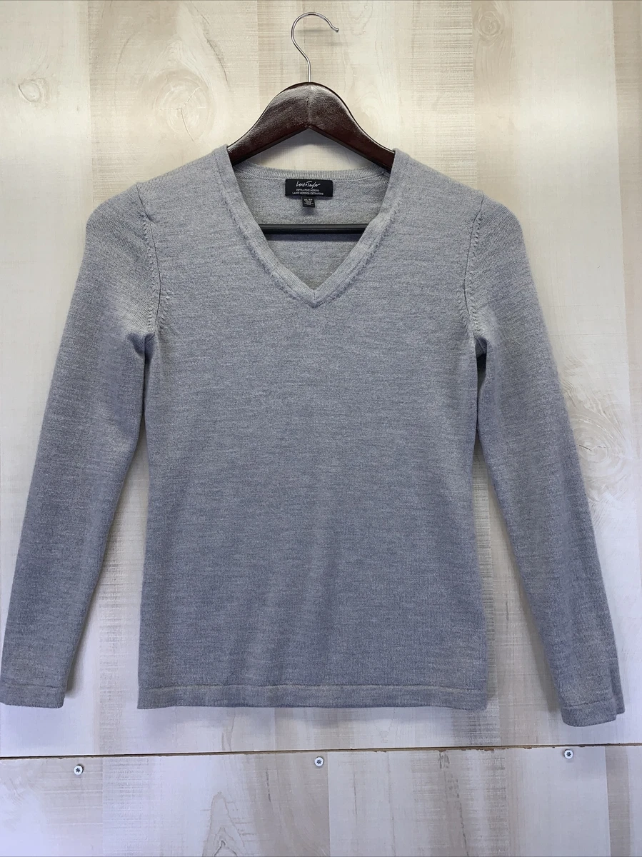 Lord Taylor Extra Fine Merino Wool Gray Womens V Neck Sweater