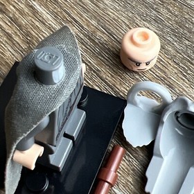 LEGO Gandalf The Grey Lord of the Rings Hobbit Minifigure LOTR lor073