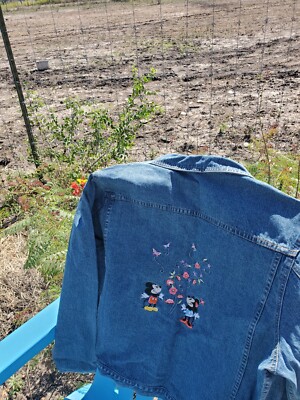 Disney Vintage Never Worn Denim Jacket Women XL Mickey Minnie embroidered clean