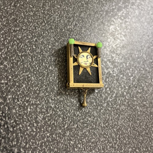 Broche PIN de latón/oro PIN de estudio Catherine GOULD artesanal caprichoso de colección hecho a mano - Imagen 2 de 10