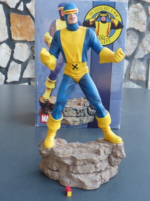 MARVEL STATUE Xmen Cyclops Limited Edition Diamond Select