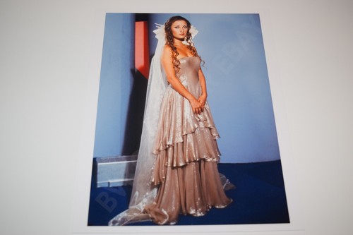 Jane Seymour pinup 8x10 glossy photo East of Eden Somewhere in Time Galactica 20