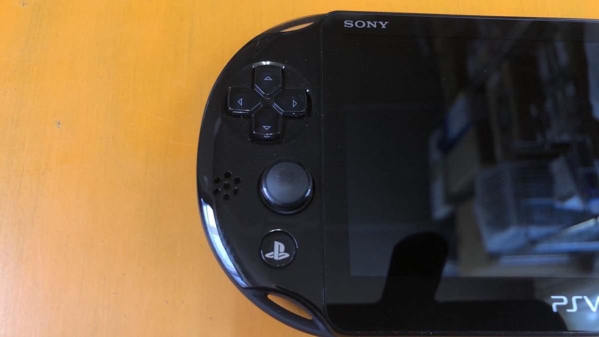 Sony PS Vita PCH-2000 ZA11 Slim Black Console from Japan Sony PS Vita PCH-2000 ZA11 Slim Black Console from Japan