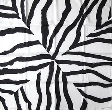 Hermes Scarf 90 Carre Stole Rosace de Janos Ber White Silk Bandana Auth New Box