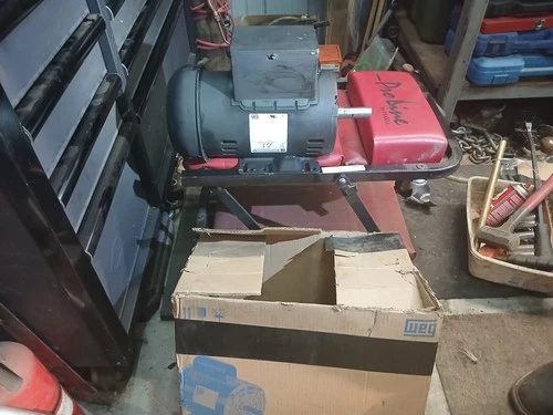 00536081DC056HZ-S Weg Universal Electric 230V Compressor Duty Motor *BRAND NEW*